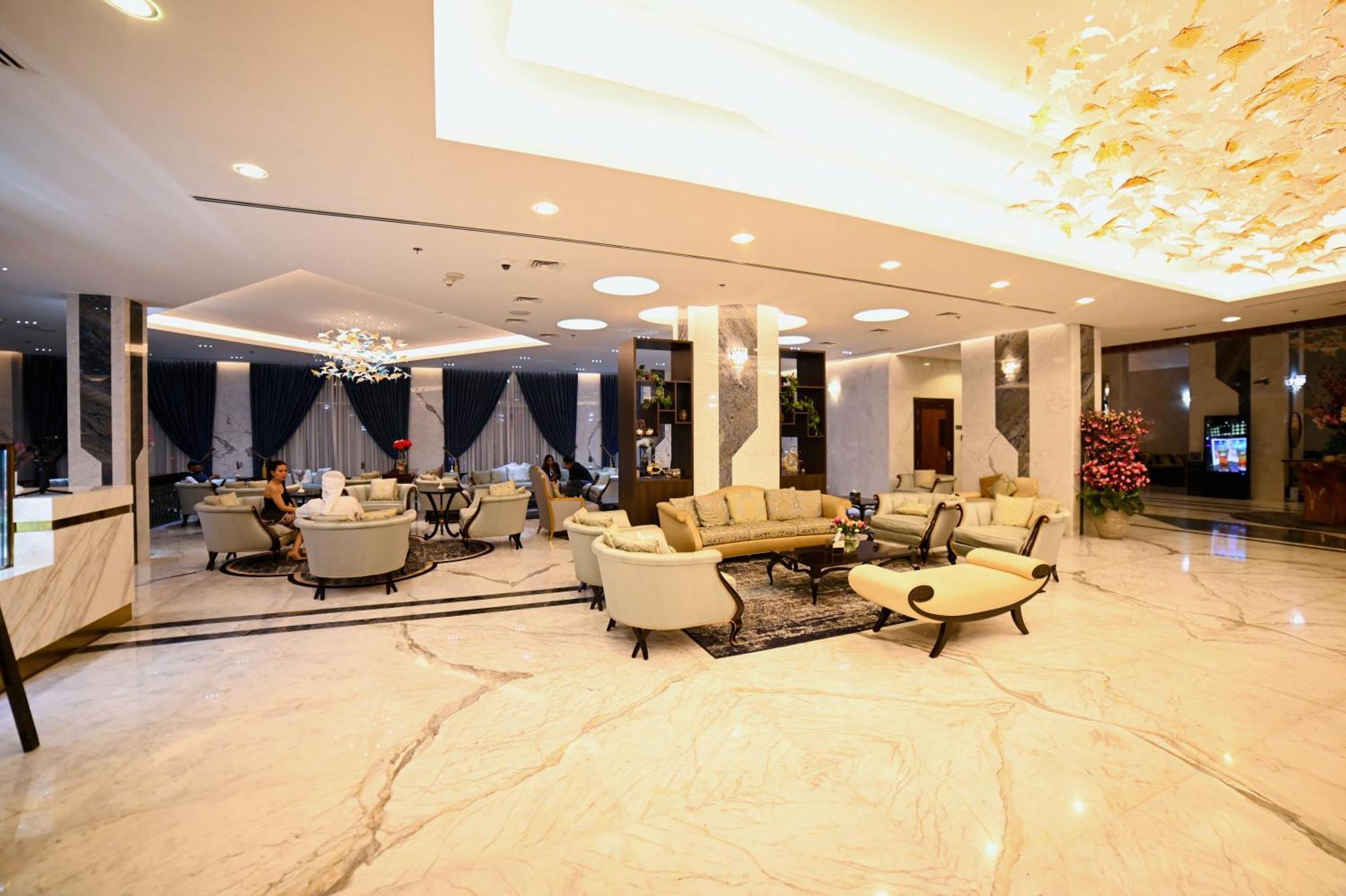 Seven Seas Hotel دبي المظهر الخارجي الصورة