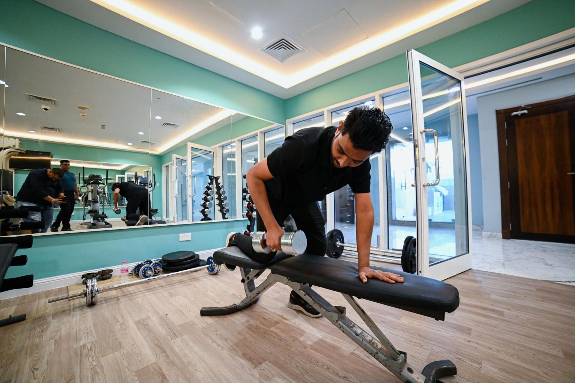 Seven Seas Hotel دبي المظهر الخارجي الصورة