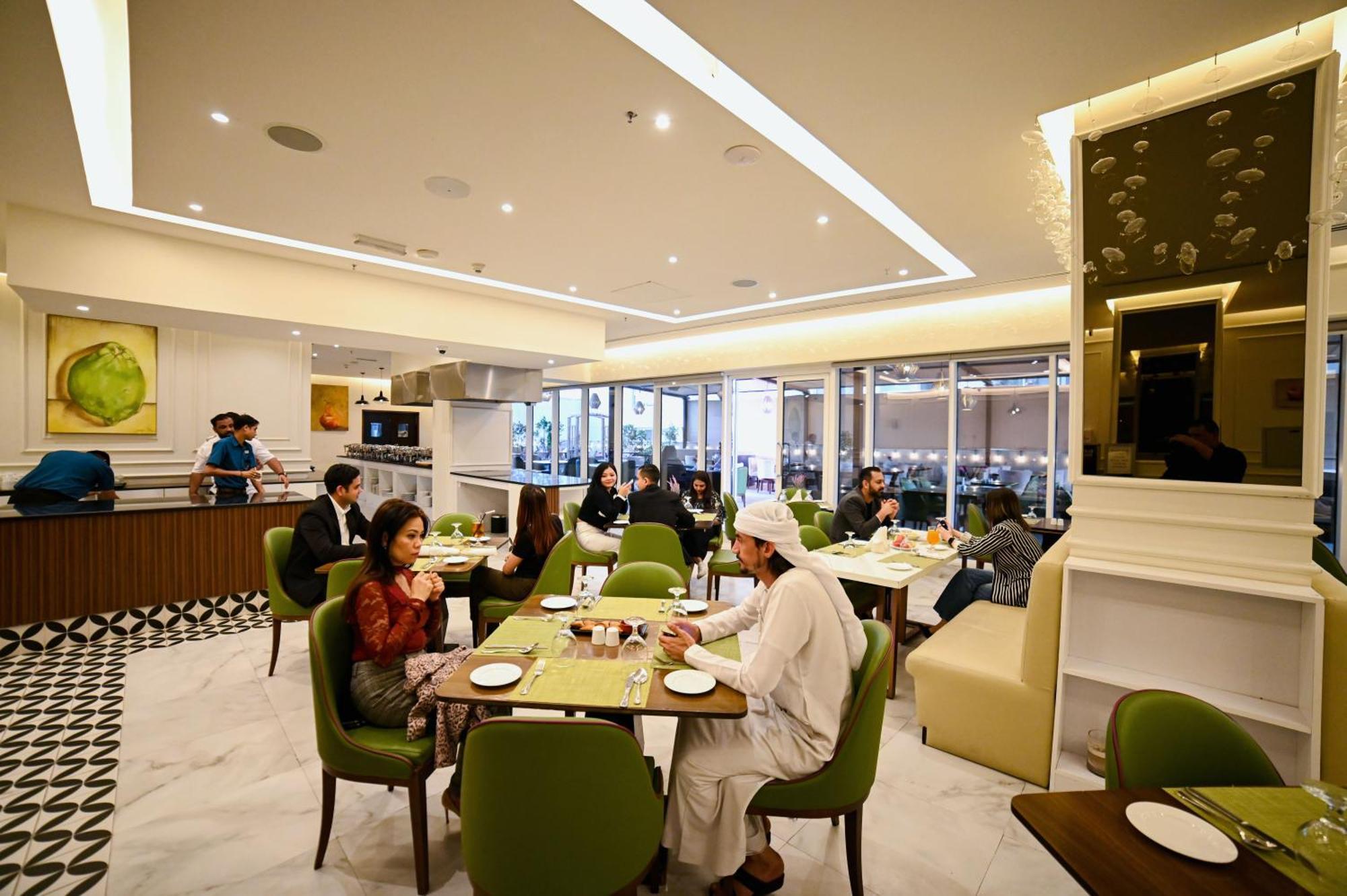 Seven Seas Hotel دبي المظهر الخارجي الصورة