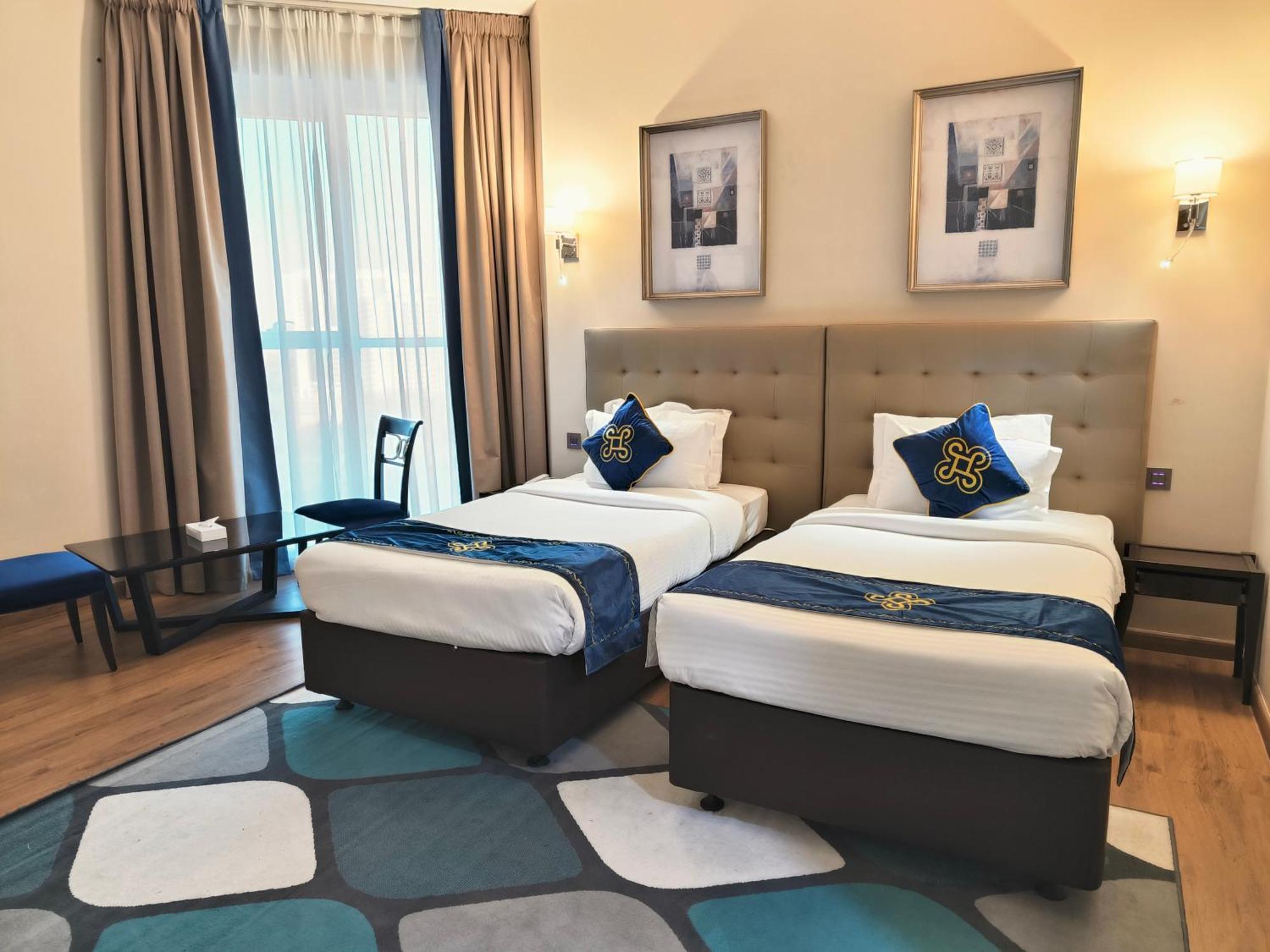 Seven Seas Hotel دبي المظهر الخارجي الصورة