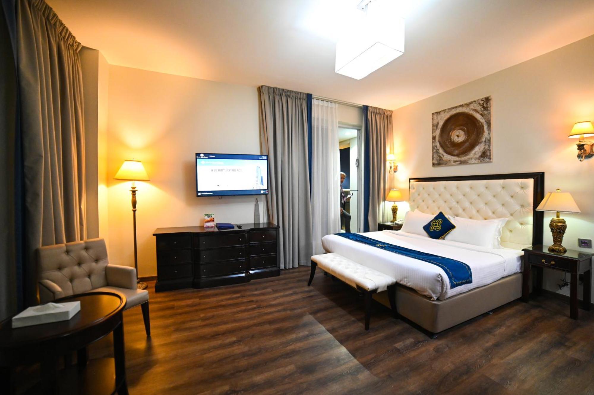 Seven Seas Hotel دبي المظهر الخارجي الصورة