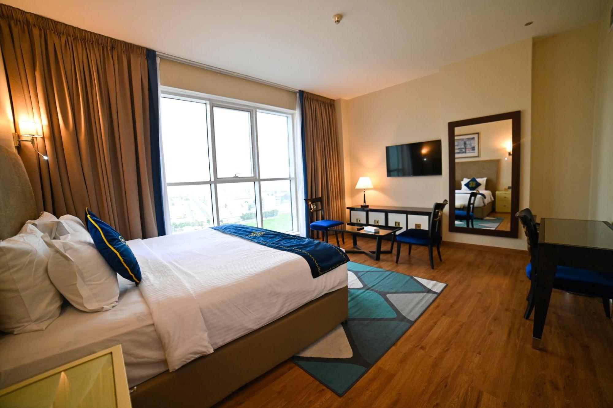 Seven Seas Hotel دبي المظهر الخارجي الصورة