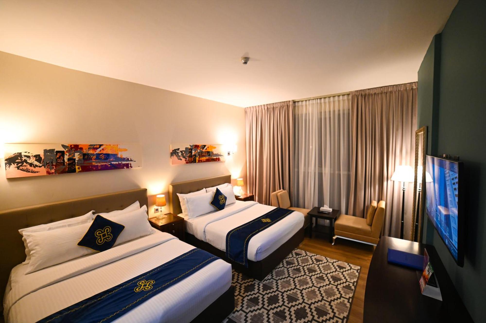 Seven Seas Hotel دبي المظهر الخارجي الصورة